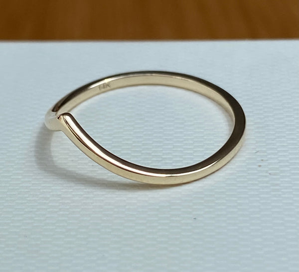 14ct Solid Gold Smooth V Ring Size 6 1.2mm Wide Stacking Ring by CTJ