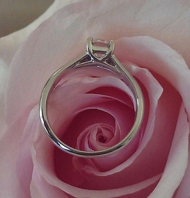 Pre Loved Tiffany & Co Diamond Engagement Ring. Save money off retail with this Vintage Tiffany & Co. Diamond Engagement Ring.