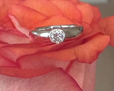 Tiffany & Co 0.43ct E/VVS1 Etoile Solitaire Diamond Engagement Ring