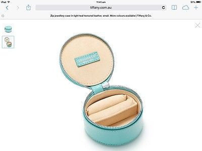 Tiffany & Co Leather Round Zip Jewelry Ring Case Ultrasuede Interior w/box $190