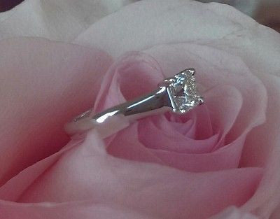 Pre Loved Tiffany & Co Diamond Engagement Ring. Save money off retail with this Vintage Tiffany & Co. Diamond Engagement Ring.