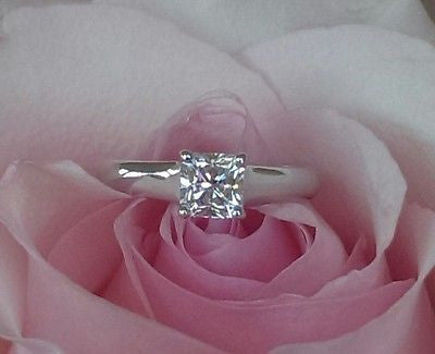 Pre Loved Tiffany & Co Diamond Engagement Ring. Save money off retail with this Vintage Tiffany & Co. Diamond Engagement Ring.