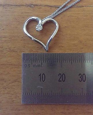 Hearts on Fire Diamond Ideal Cut Amorous Heart Pendant 18ct White Gold