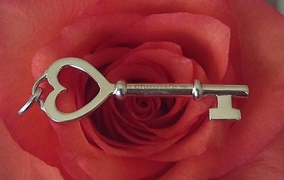 Tiffany & Co Diamond & 18ct White Gold Tiffany Heart Keys Pendant Medium $2750