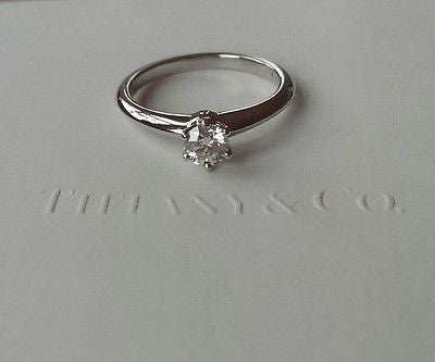 Vintage Tiffany & Co. Engagement Ring. Save off Retail with this Pre Loved Diamond Engagement Ring