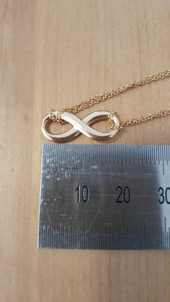 Tiffany & Co 18ct Rose Gold Tiffany Infinity Pendant/Necklace 16" Chain