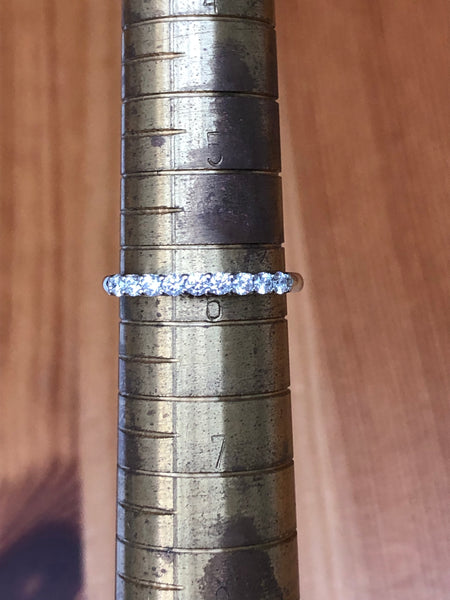 Tiffany & Co. 0.27tcw Diamond Embrace 2.2mm Half Eternity Band RRP $6750 Rcpt