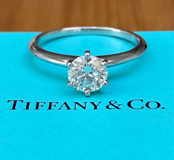 Tiffany & Co. 1.14ct G/VS1 Diamond Solitaire Engagement Ring Box/Papers/Cert