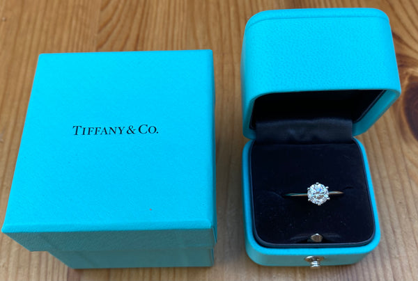 Tiffany & Co. 1.14ct G/VS1 Diamond Solitaire Engagement Ring Box/Papers/Cert