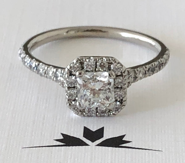 Hearts on Fire 0.91tcw Diamond Halo Dream Cut Engagement Ring $10255 Cert/Rcpt/Boxes