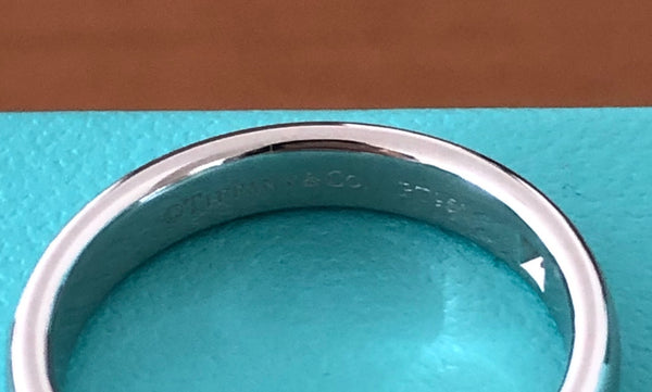 Tiffany & Co. 3mm Lucida Platinum Band Ring with 1 Lucida Cut Diamond