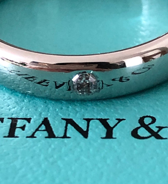 Tiffany & Co. 3mm Lucida Platinum Band Ring with 1 Lucida Cut Diamond