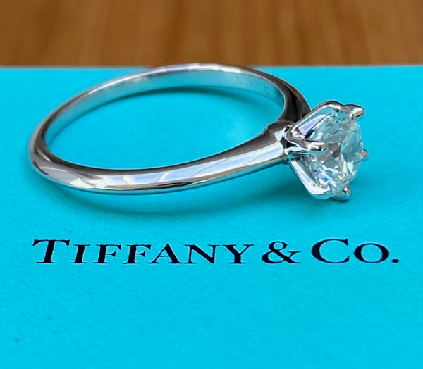 Tiffany & Co. 1.14ct G/VS1 Diamond Solitaire Engagement Ring Box/Papers/Cert
