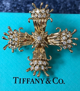 Collectors item - Tiffany & Co. 1.18tcw Diamond and 18ct Solid Gold Schlumberger Maltese Cross Brooch/Pendant