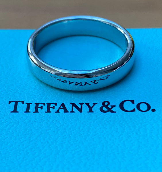 Tiffany & Co. 4.5mm Platinum Band PT950 8.93gms Size 8