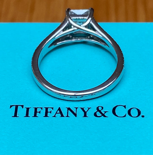 Tiffany & Co. 1.15tcw (1.05ct Centre) H/VS1 Lucida Diamond Engagement Ring Cert/Val/Boxes