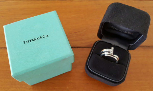 Tiffany & Co. Diamond and 18ct White Gold Tiffany T Wrap Ring Size 9 RRP $3800