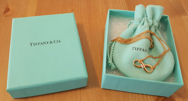 Tiffany & Co 18ct Rose Gold Tiffany Infinity Pendant/Necklace 16" Chain