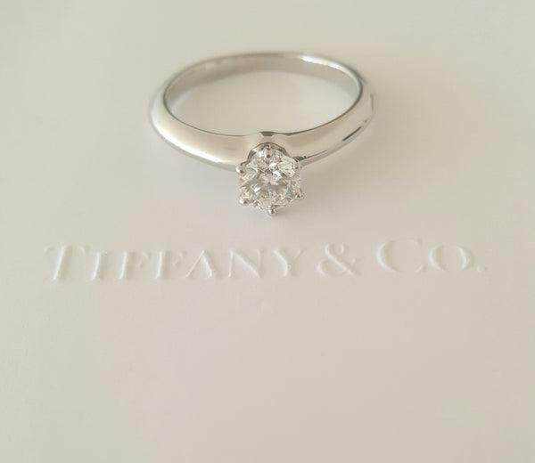 Tiffany & Co 0.52ct H/VS2 Classic Solitaire 6 Prong Diamond Engagement Ring