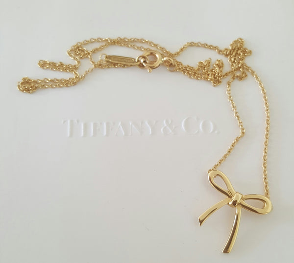 Tiffany & Co. 18ct Yellow Gold Bow Pendant Necklace 16inch Chain RRP $1600
