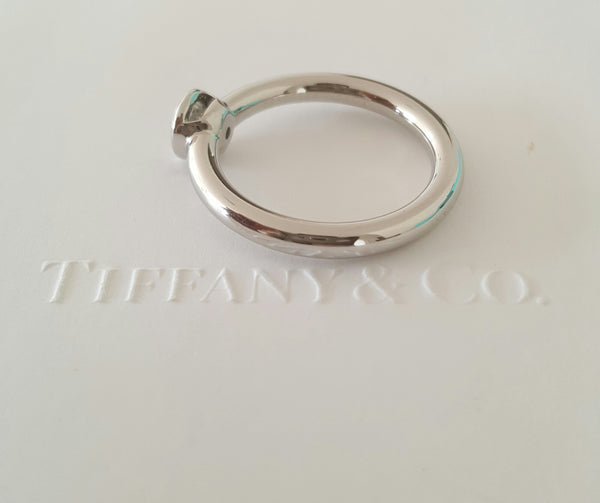 Tiffany & Co. 0.34ct G/VVS1 Bezel Set Diamond Bezet Engagement Ring Cert/Val/Pck