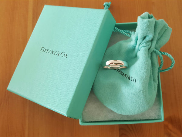 Tiffany & Co. 4.5mm Platinum Classic Mens Wedding Band Size 10 RRP $2500