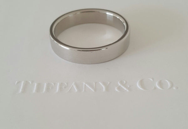 Tiffany & Co. Mens Platinum Wedding Band Ring 4mm Wide Size 7.5 RRP $2400 7.26gm