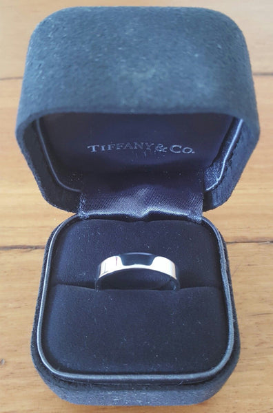 Tiffany & Co. Mens Platinum Wedding Band Ring 4mm Wide Size 7.5 RRP $2400 7.26gm