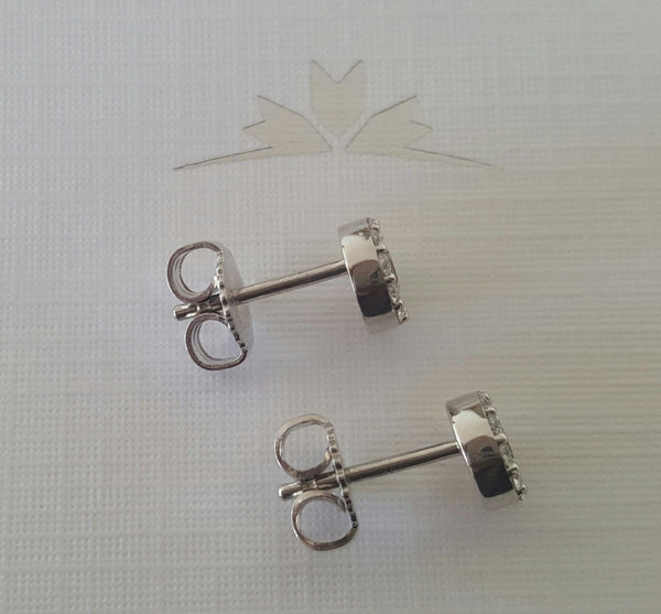 Hearts on Fire 0.50tcw Ideal Cut Diamond Fulfilment Earrings in 18ct White Gold