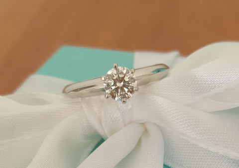 Pre Loved Tiffany & Co Solitaire Diamond Engagement Ring.