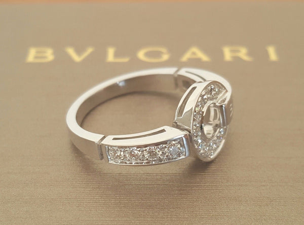 Second Hand Bvlgari Bulgari Diamond Engagement Ring. Save money on Luxury.