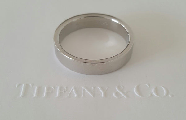 Tiffany & Co. Mens Platinum Wedding Band Ring 4mm Wide Size 7.5 RRP $2400 7.26gm