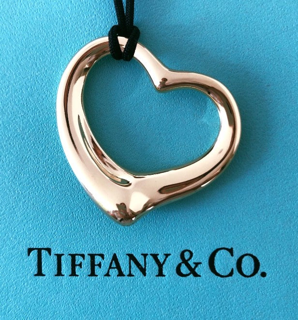 Tiffany & Co. Extra Large 36mm Elsa Peretti 18ct Gold Heart Pendant with 30" Silk Cord RRP $4150