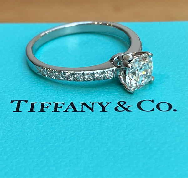 Tiffany & Co. 1.07tcw H/VS1 Novo Diamond Engagement Ring with Cert/Boxes