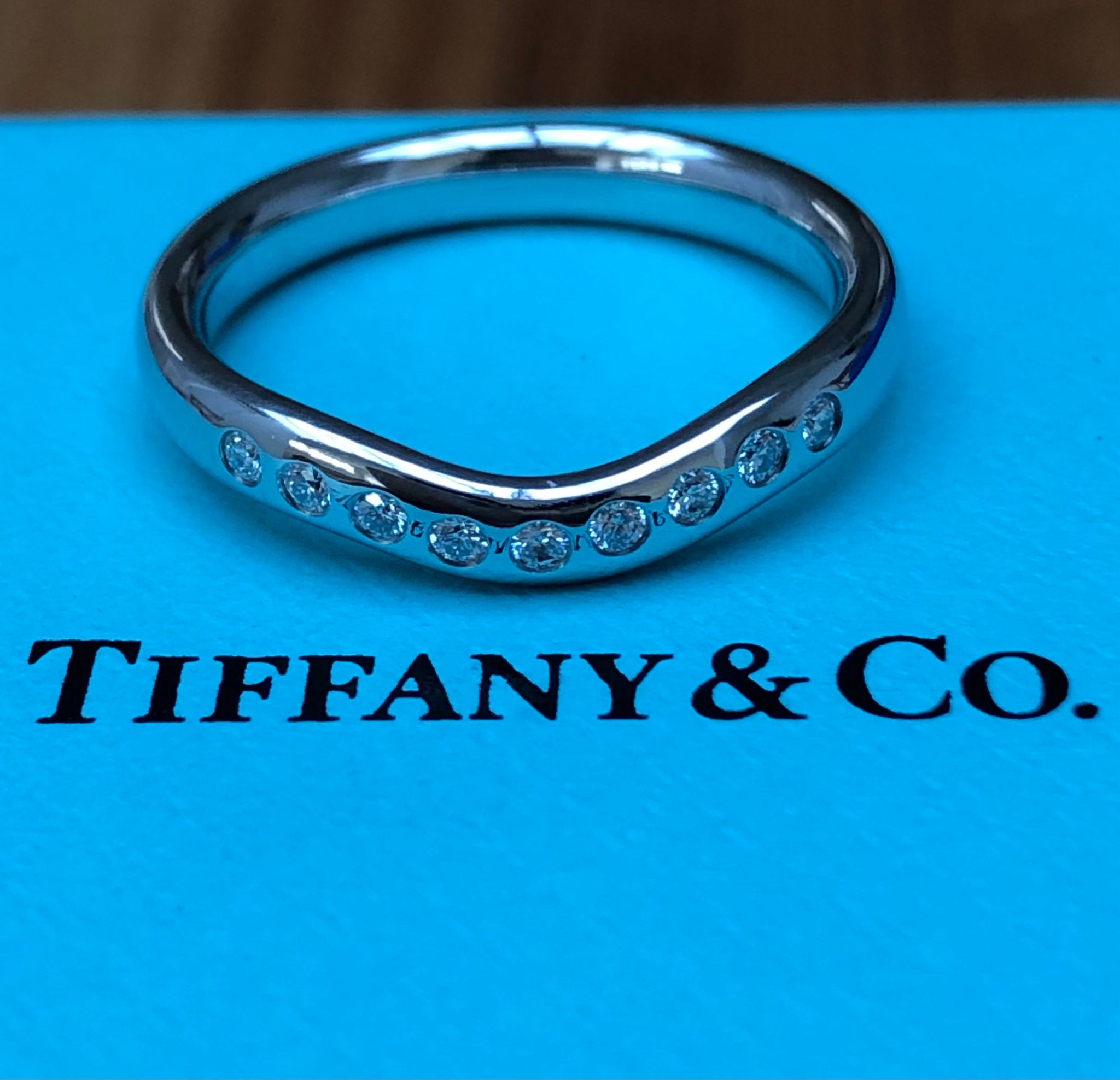 Tiffany & Co. Wide Platinum and 0.10tcw Diamond Curved Band Ring Boxes RRP $4450