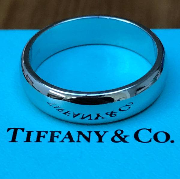 Tiffany & Co. 6mm Platinum PT950 Band Ring. 14.25gms RRP $4450