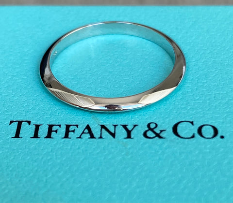 Tiffany & Co. 2mm Platinum Knife Edge Ring with Receipt