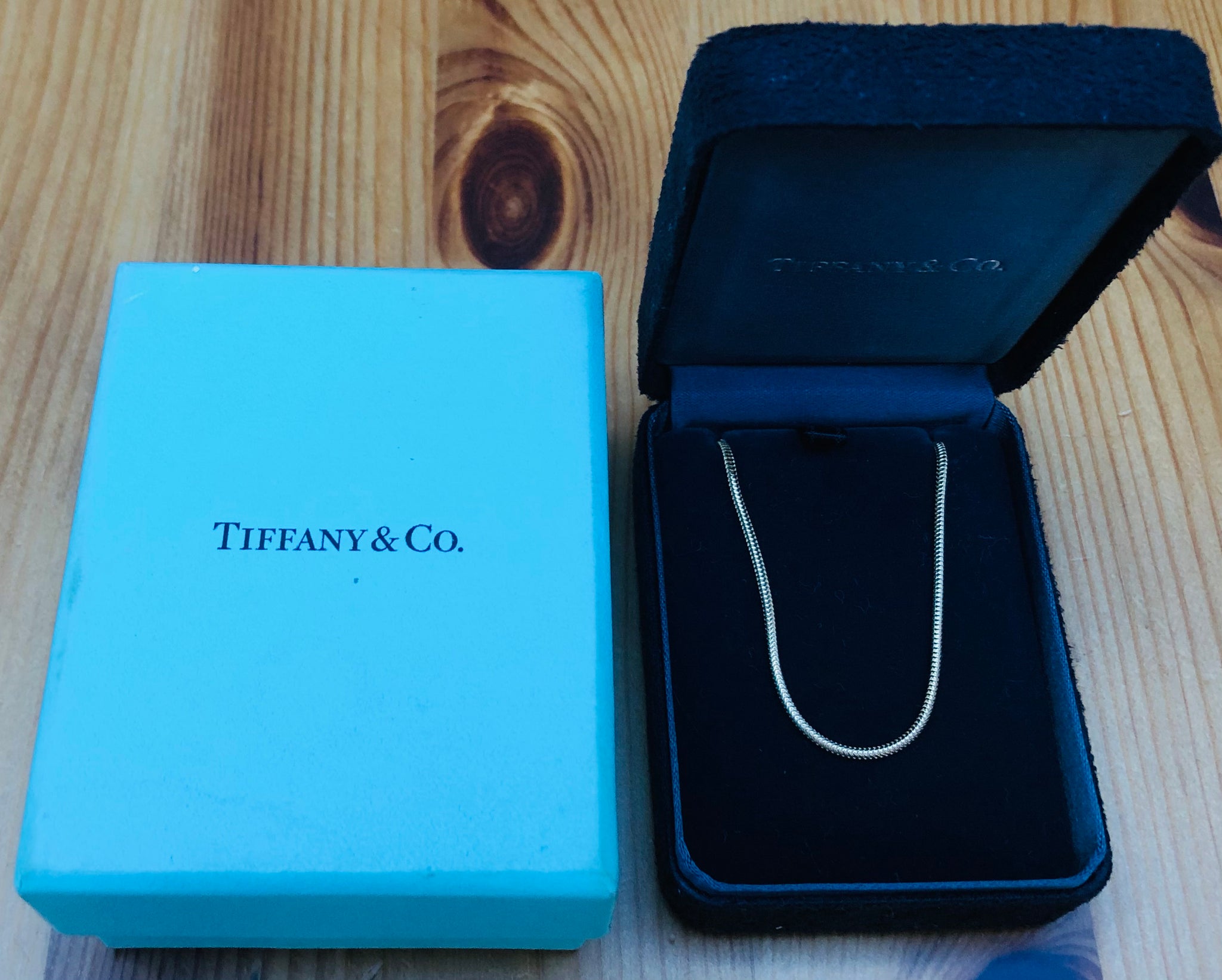 Tiffany Circa 2000 Vintage Solid 18ct Yellow Gold Snake