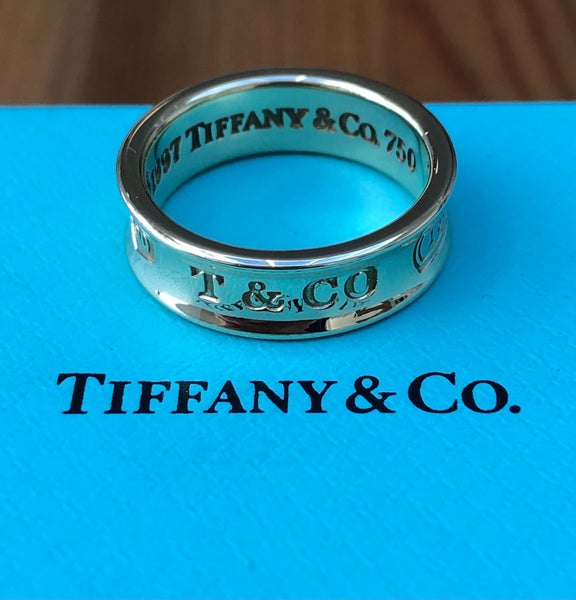Tiffany & Co. Vintage 6mm Wide Solid 18ct Yellow Gold 1837 Ring US Size 6.5