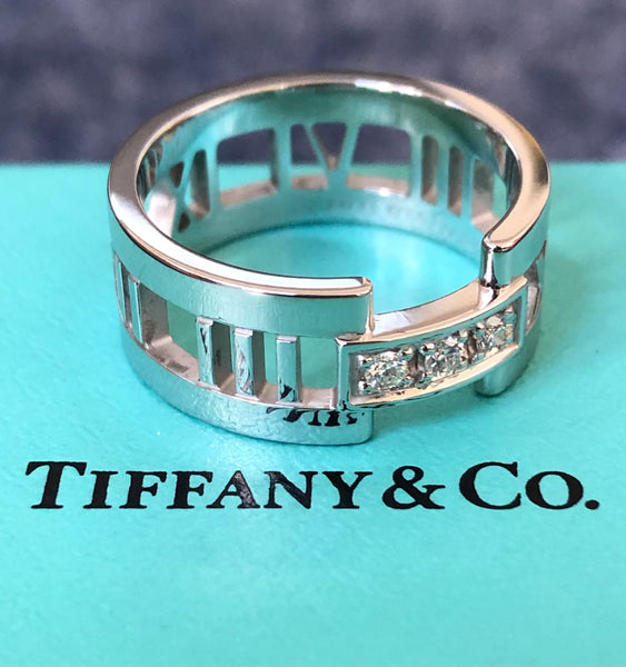 Tiffany & Co. 18ct White Gold and Diamond Wide Atlas Ring Size 8