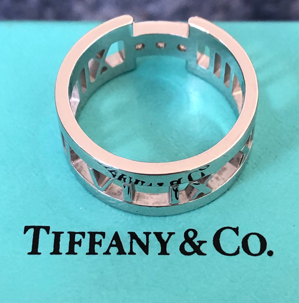 Tiffany & Co. 18ct White Gold and Diamond Wide Atlas Ring Size 8