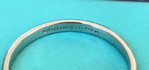 Tiffany & Co. Classic Platinum Wedding Band 2mm