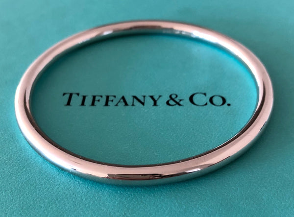 Tiffany & Co. Vintage 18ct White Gold 4.6mm Round Bangle Sz Medium Receipt