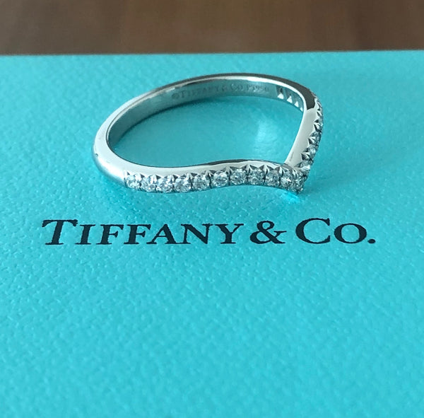 Tiffany & Co. 0.17tcw Diamond Soleste 'V' Half Eternity Ring Band Mint Condition Boxes/Receipt/Tiffany Valuation Letter