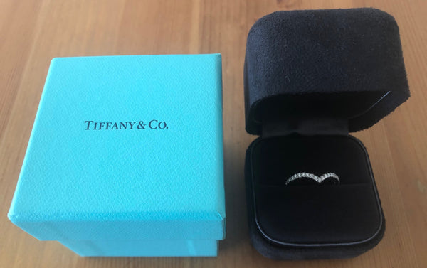 Tiffany & Co. 0.17tcw Diamond Soleste 'V' Half Eternity Ring Band Mint Condition Boxes/Receipt/Tiffany Valuation Letter