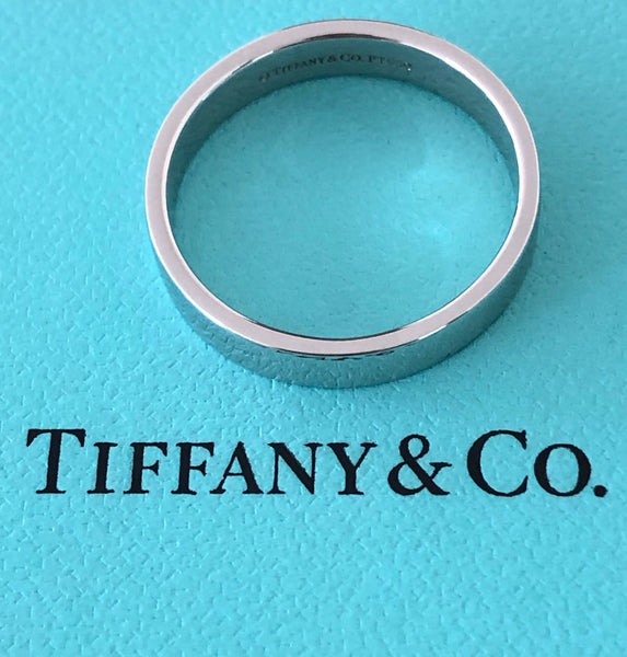 Tiffany & Co. Mens Platinum Wedding Band Ring 4mm Size 8.5 Receipt RRP $2700