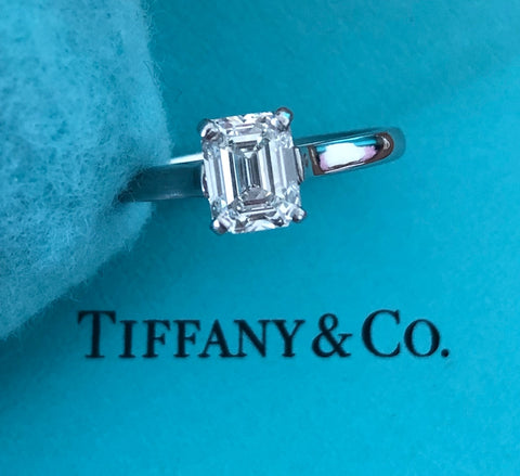 Tiffany & Co. 1.12ct H/VVS1 Diamond Emerald Cut Solitaire Engagement Ring Cert/Val