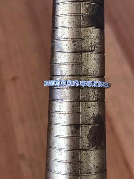 Hearts on Fire 0.25tcw Diamond Transcend Wedding Band in Platinum RRP $3370