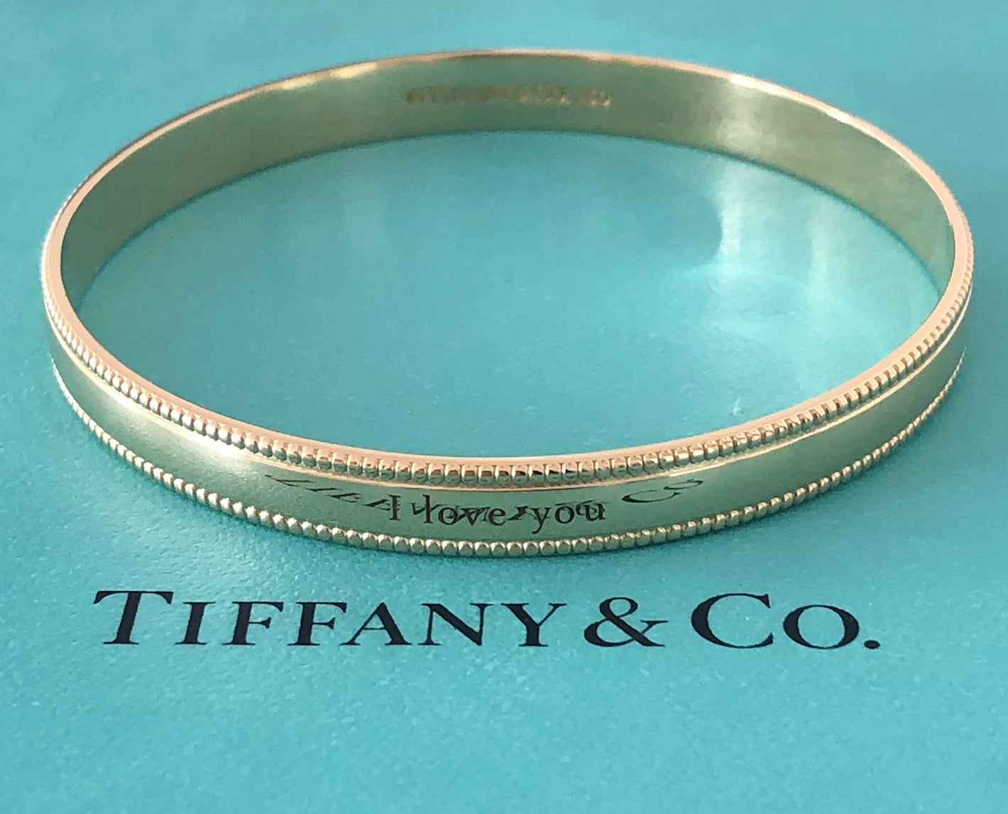 Tiffany & Co. Solid 18ct Yellow Gold Vintage I LOVE YOU Milgrain Bracelet Bangle 6.7cm wide