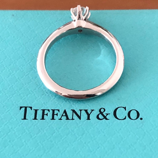 Tiffany & Co. 0.26ct F/VS1 Diamond Solitaire Engagement Ring Cert/Val/Rcpt/Boxes